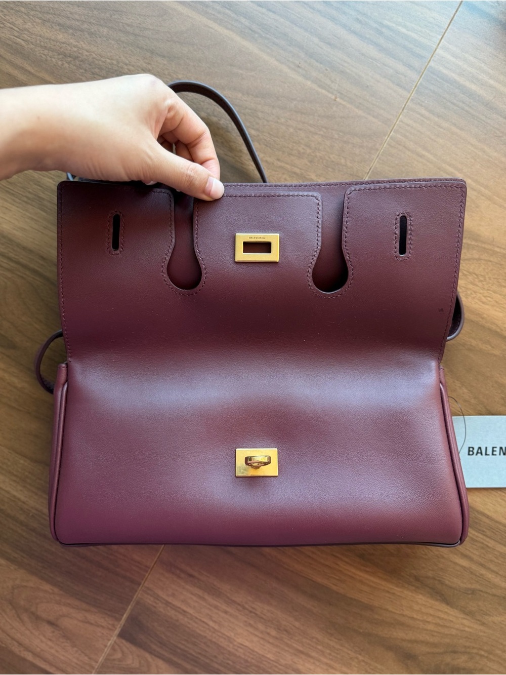 Balenciaga Smooth Calfskin Small Bel Air Clutch On Strap Burgundy - Picture 5 of 9